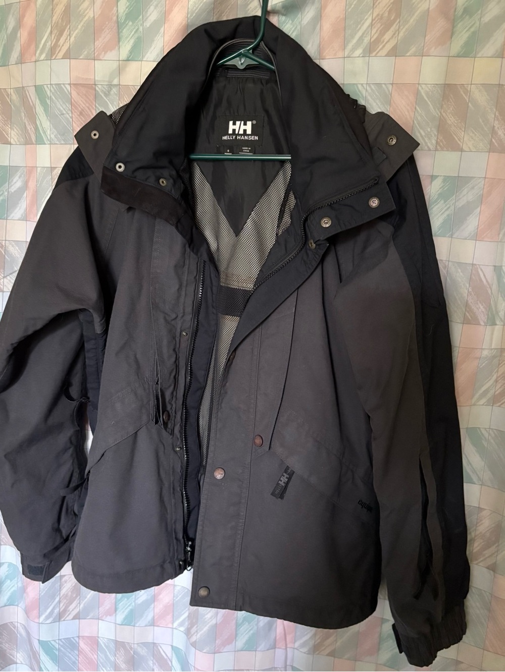 Helly Hansen Women's Rain Jacket S/P ZL 60024V Weather Resistant Hooded Small